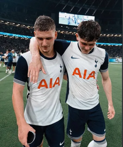 Camisa de Futebol Tottenham -
