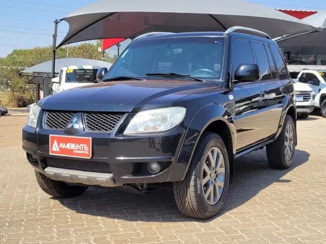 Mitsubishi Pajero TR4 2.0 Flex 16V 4X2 Mec. 2013