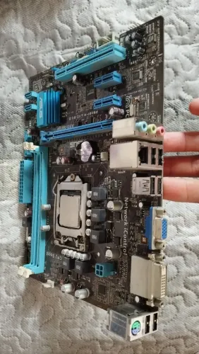 Placa-Mãe ASUS P8H61-M LX3 R2.0