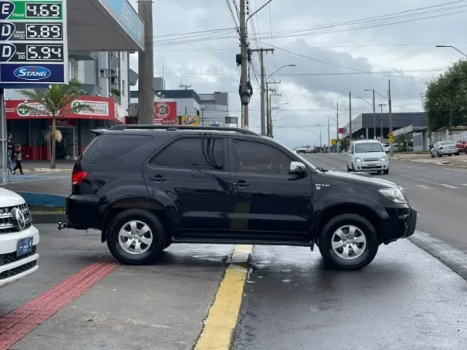 Toyota Hilux Sw4 Srv 3.0 Tdiesel 4x4 Aut. 2006