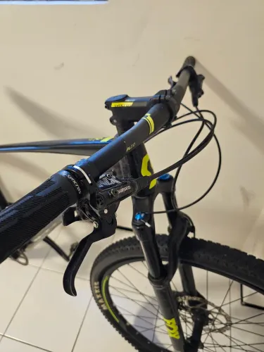 Scott Scale 950 - Tamanho M