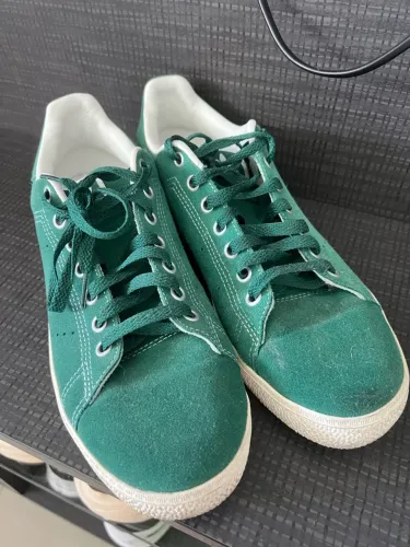 Tênis adidas