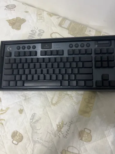 LOGITECH G915X TKL (PREÇO NEGOCIÁVEL!!!!!)
