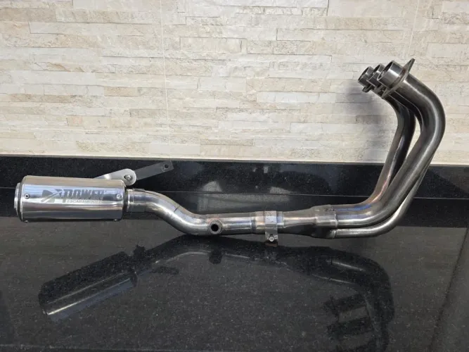 Escape para Tracer 900 GT/MT 09