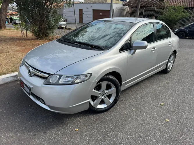 Honda Civic Sedan LXS 1.8/1.8 Flex 16V Mec. 4P 2008