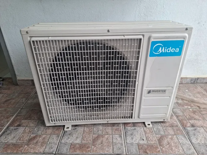 Ar condicionado Midea 9.000 inverter 1400 já com instalação.