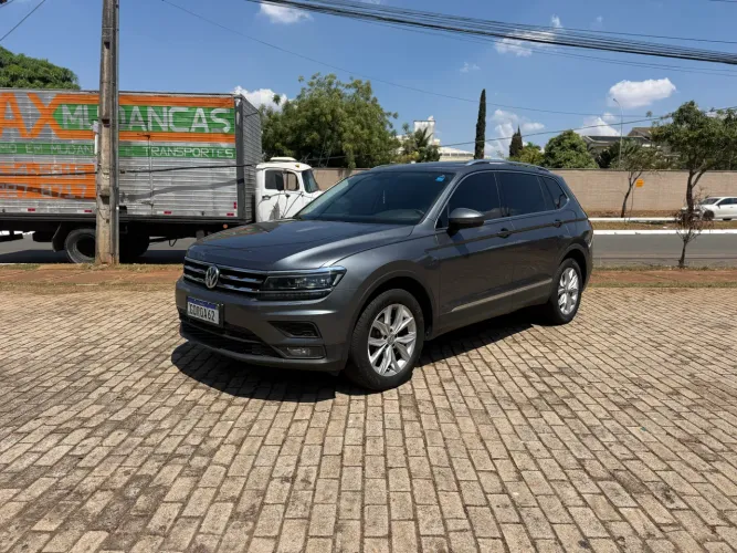 Volkswagen Tiguan Allspac Comf 250 TSI 1.4 Flex 2020