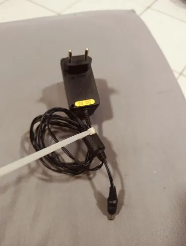 Fonte 9 volts