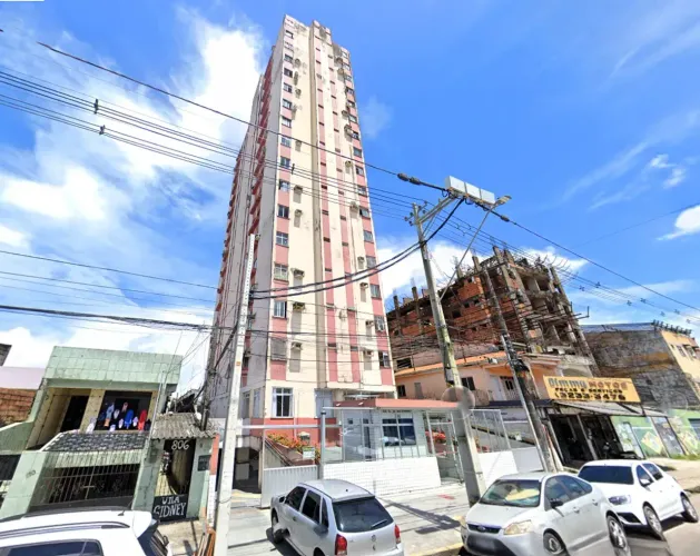 Apartamento Reformado com 65 m² com 2 quartos e 1 vaga - Belém - PA