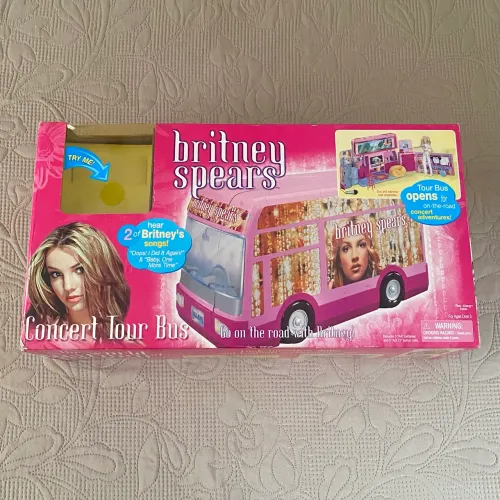 Britney Spears Concert Tour Bus