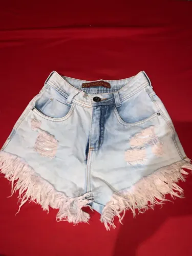 Shortinho jeans