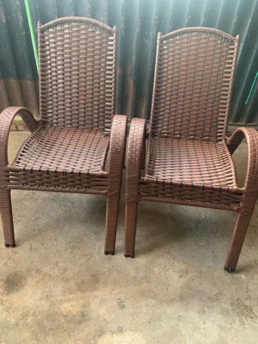 Vende se duas cadeiras de área de lazer 450
