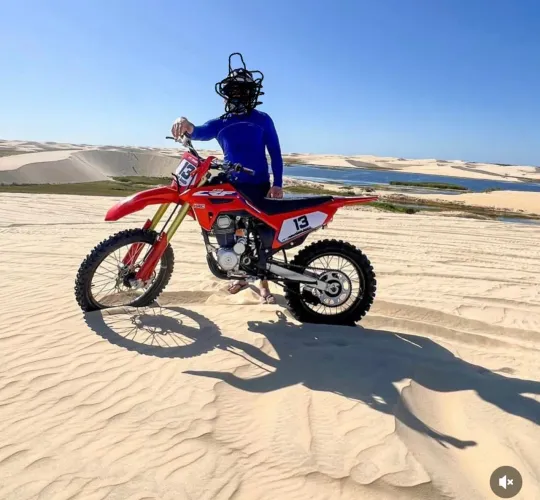 CRF 230F até 10x no cartão
