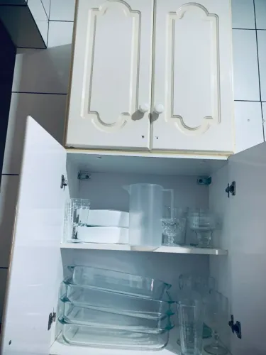 Vendo armário planejado mandei fazer mas de 30 anos 4 peças