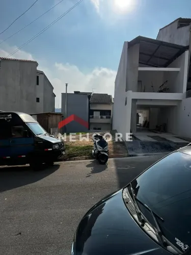 Lote em condomínio em Rua Terezinha Pimenta Martins - Parque São Vicente - Mauá/SP