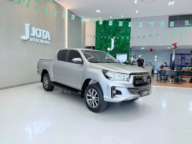 Toyota Hilux CD SRV 4X2 2.7 Flex 16V Aut. 2020