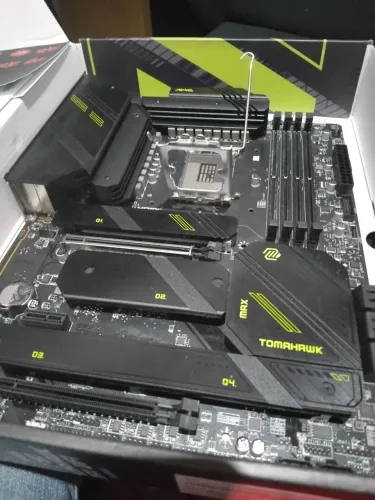 Placa Mãe MSI MAG Z790 TOMAHAWK MAX WIFI
