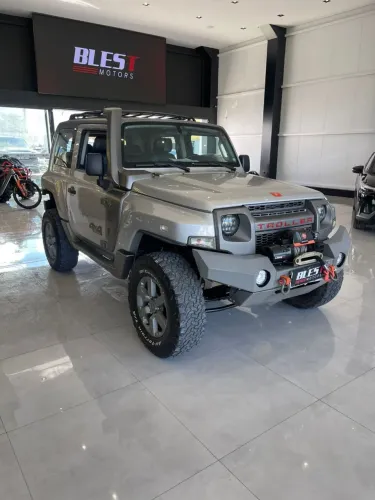 Troller T-4 4X4 3.2 20V TDI Cap. Rígida Diesel 2015