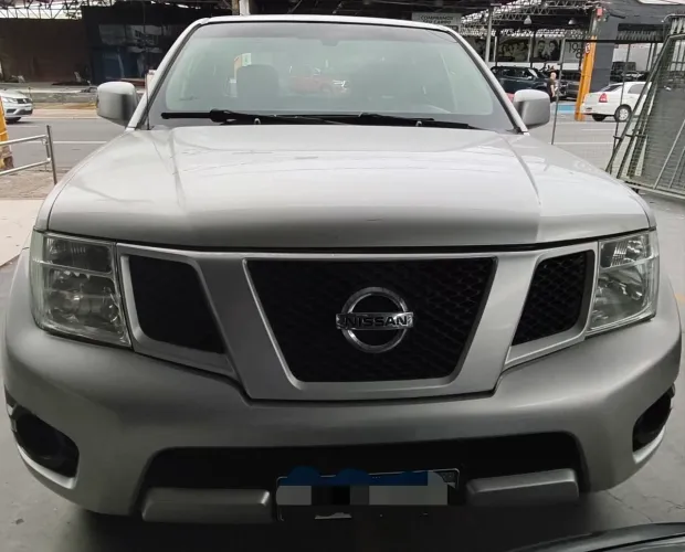 Nissan Frontier S CD 4X2 2.5 TB Diesel 2015