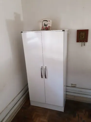 Armário Multiuso Organizador Branco 2 Portas com 4 Prateleiras Internas