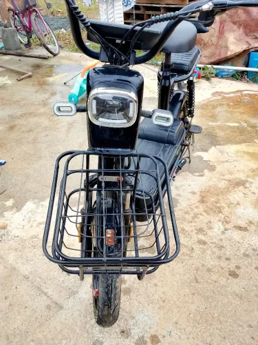 Vendo scooter elétrica