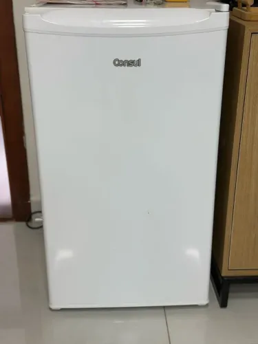 Mini refrigerador/ frigobar consul crc12