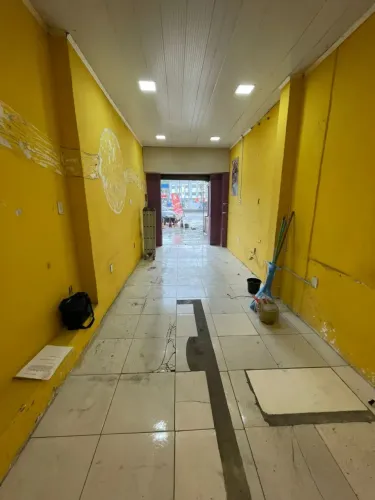 Ponto comercial/Loja/Box para aluguel com 20 metros quadrados em Tribobó - São Gonçalo - R