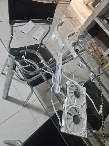 Vendo essas peças de pc ARGB