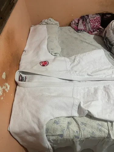 VENDO KIMONO BRANCO