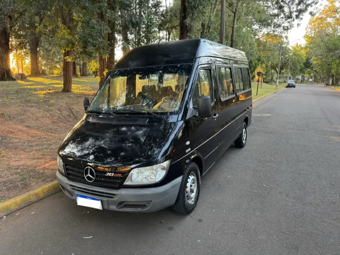Mercedes-Benz Sprinter 313 Furgão Curto 2.2 129cv Dies 2011