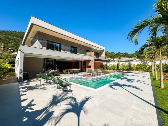 Casa com 4 dormitórios para alugar, 720 m² por R$ 37.690,00/mês - Pendotiba - Niterói/RJ