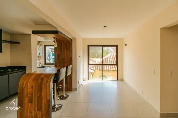 Apartamento com 3 dormitórios, 91 m² à venda em Pelotas/RS