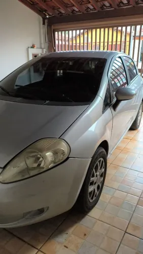 Fiat Punto HLX 1.8 Flex 8V 5P 2010