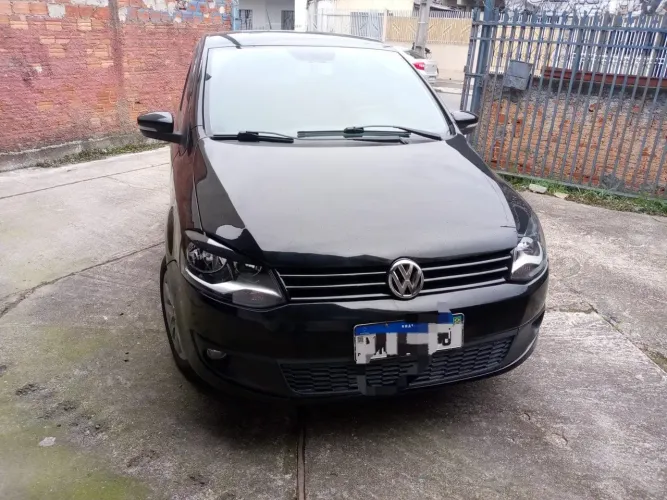 Volkswagen Fox 1.0 MI Total Flex 8V 5P 2012