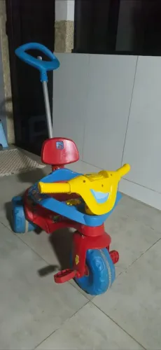 Triciclo Bandeirante