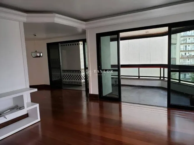 Apartamento com 3 quartos para Locação, Itaim Bibi - São Paulo