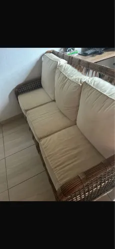 Sofá 2 e 3 lugares ótimo estado só lavar as almofada