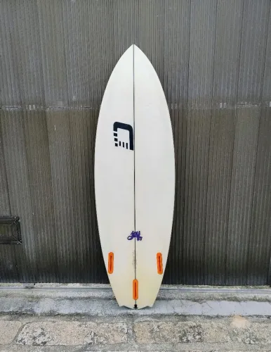 Prancha 5'7" / 27.6 L