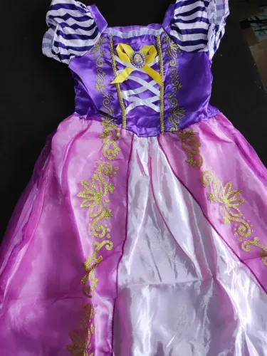Fantasia Rapunzel NOVO
