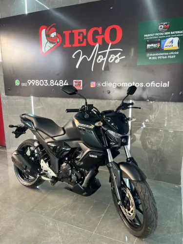 YAMAHA FZ15 2024