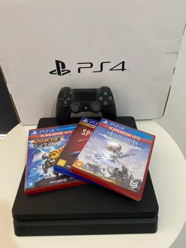 PS4 MUITO CONSERVADO