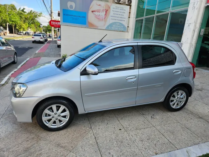 Toyota Etios XLS 1.5 Flex 5P Aut. 2017