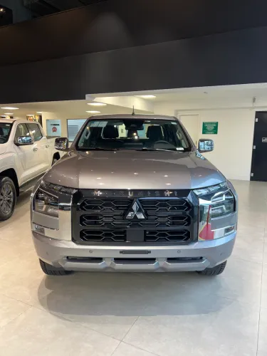 Mitsubishi TRITON HPE-S 2.4 CD 4X4 TB Diesel Aut. 2026
