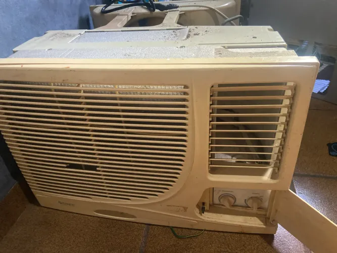 Ar-condicionado gree 12000btus de janela
