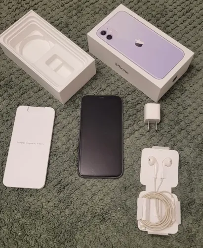 iPhone 11 64GB Roxo | Excelente estado | Bateria trocada | Caixa e acessórios