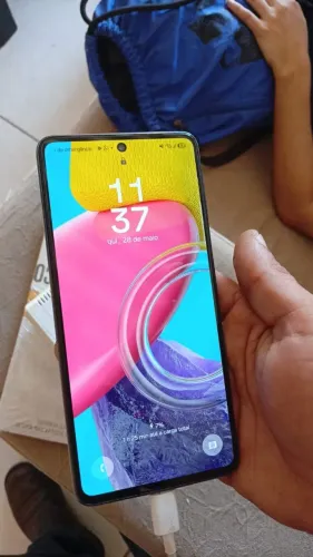 Celular M53 5G 