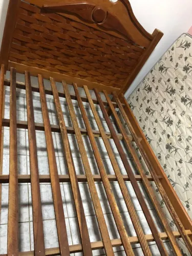 Cama casal de angelim