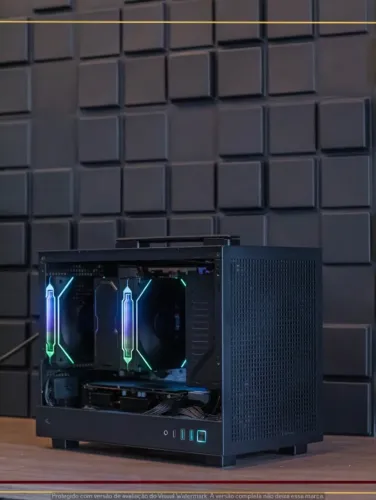 Desktop Gamer Ryzen 7 5800X, 16gb, 500gb Ssd, RX 7600, Gabinete ITX, 750W