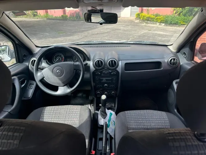 Renault Sandero Expression Hi-flex 1.0 16V 5P 2013