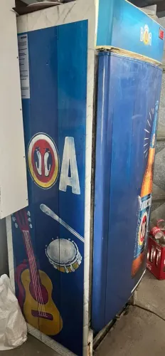 Freezer vertical